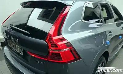 Volvo XC60 2018 2.0 автомат (гидро), миниатюра 9