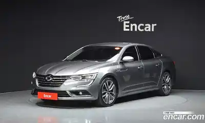 Renault SM6