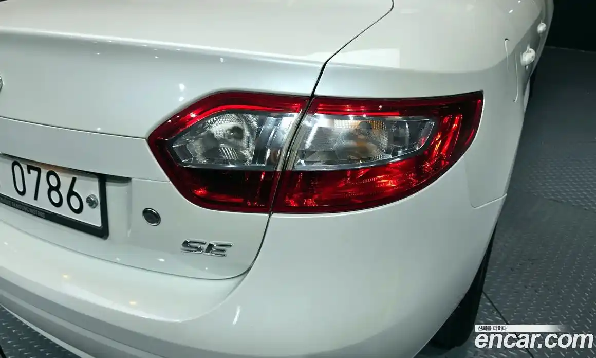 Renault SM3 2015 1.6 гидро, фото 9