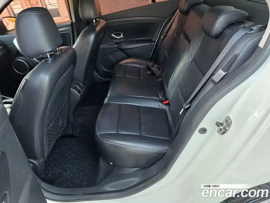 Renault SM3 2010 1.6 гидро, фото 15
