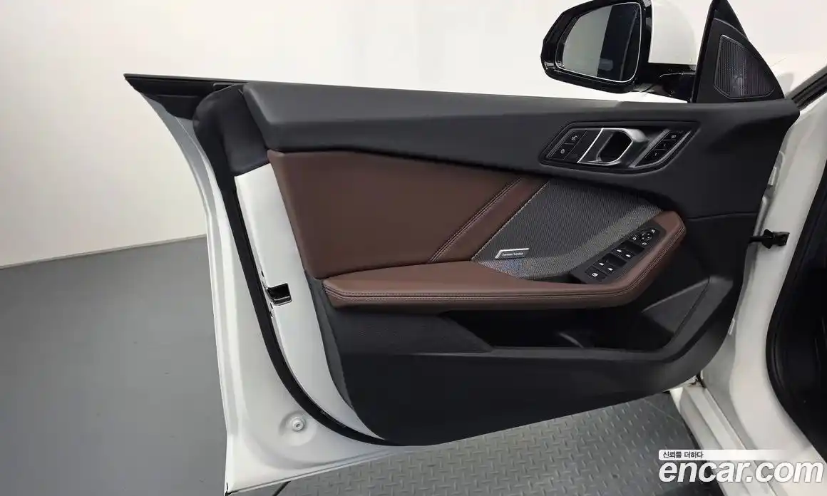 BMW 2-Series 2025 2.0 гидро, фото 14