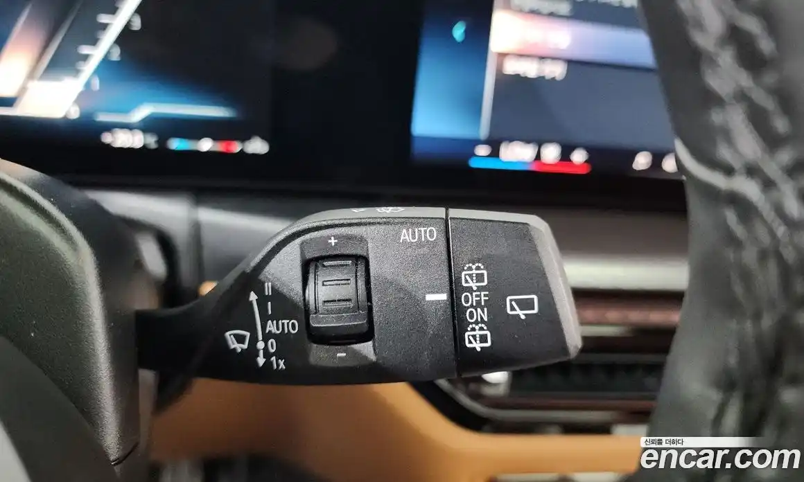 BMW 3-Series 2025 2.0 гидро, фото 38