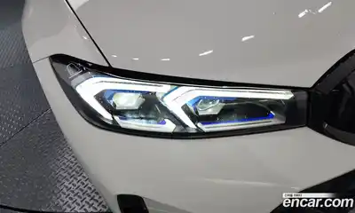 BMW 3-Series 2025 2.0 гидро, миниатюра 8