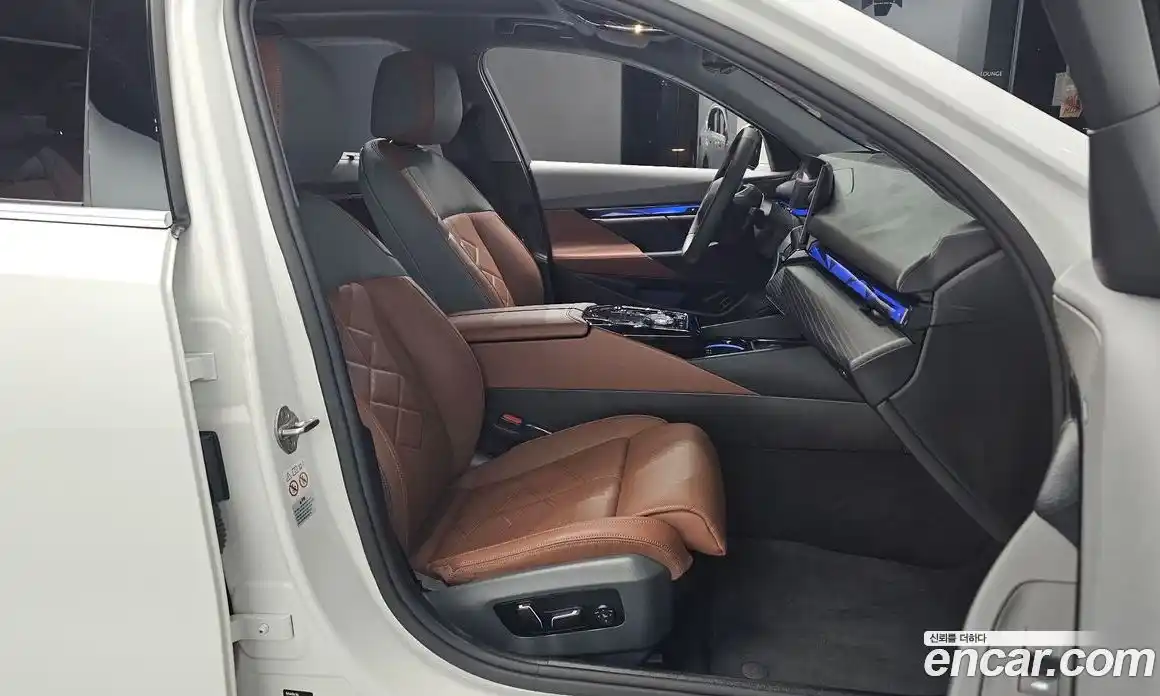 BMW i5 2024 0.2 автомат (гидро), фото 16