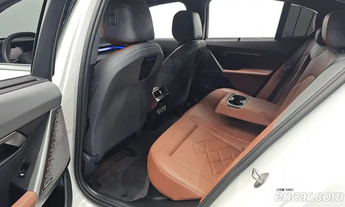 BMW i5 2024 0.2 автомат (гидро), фото 17