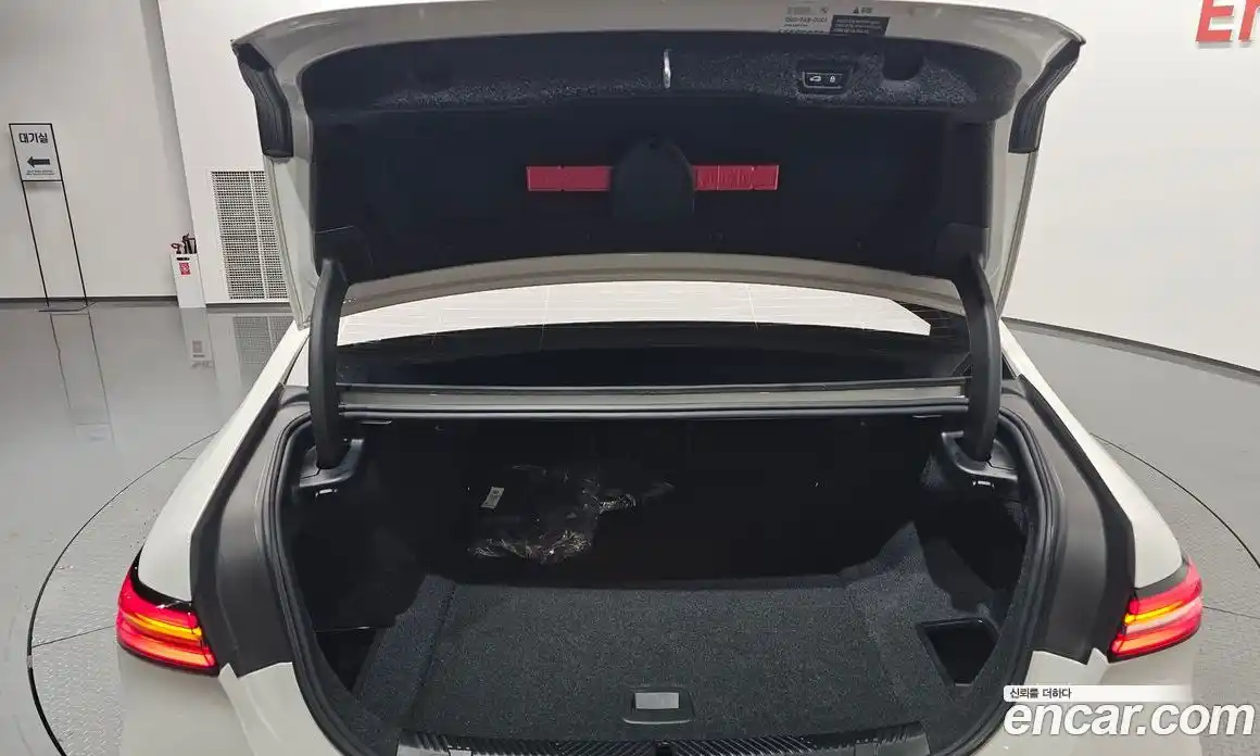 BMW i5 2024 0.2 автомат (гидро), фото 26