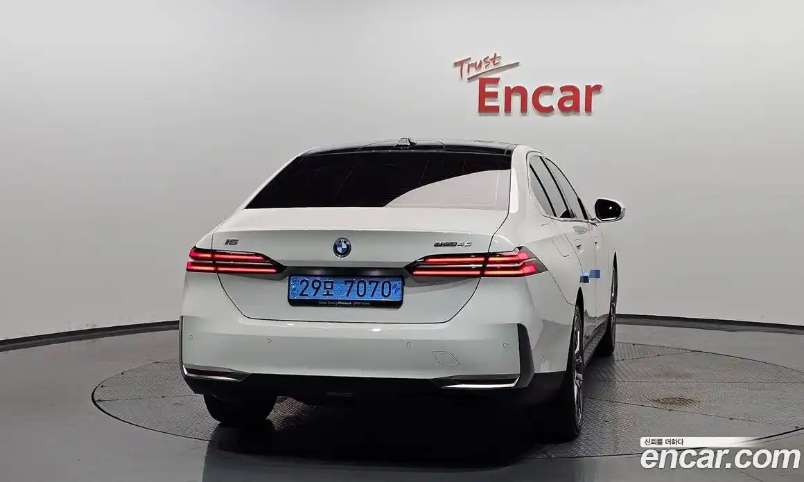 BMW i5 2024 0.2 автомат (гидро), фото 4