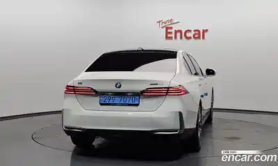 BMW i5 2024 0.2 автомат (гидро), миниатюра 4
