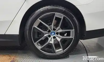 BMW i5 2024 0.2 автомат (гидро), миниатюра 7