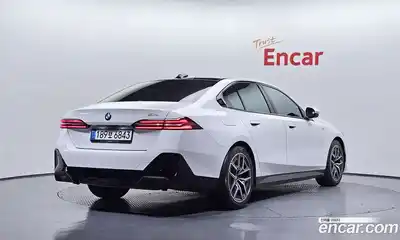 BMW 5 серия 2024 2.0 автомат (гидро), миниатюра 2