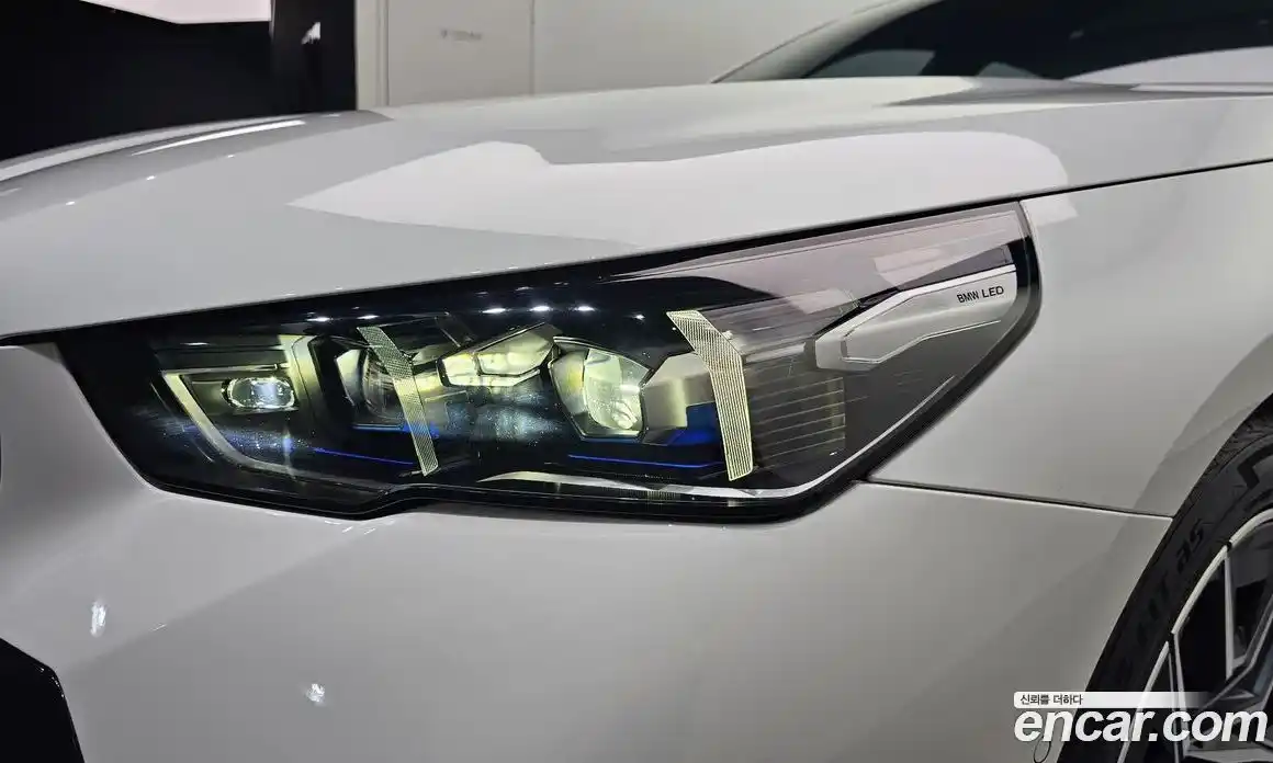 BMW 5 серия 2024 2.0 автомат (гидро), фото 8
