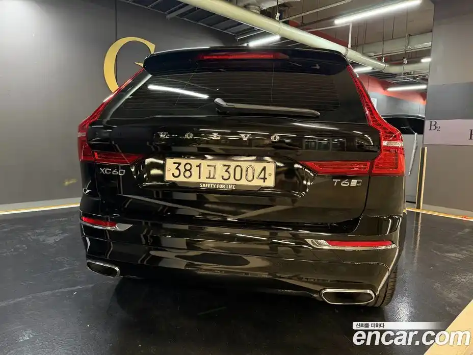 Volvo XC60 2020 2.0 автомат (гидро), фото 4