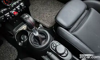 Mini Cooper 2019 2.0 автомат (гидро), миниатюра 9