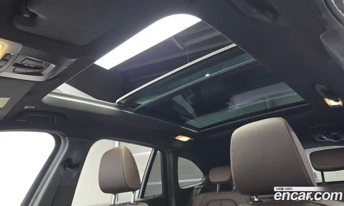 BMW X1 2021 2.0 гидро, фото 18