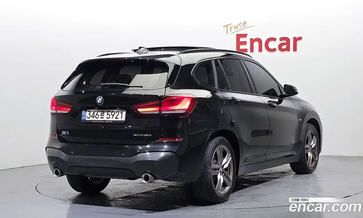 BMW X1 2021 2.0 гидро, фото 2