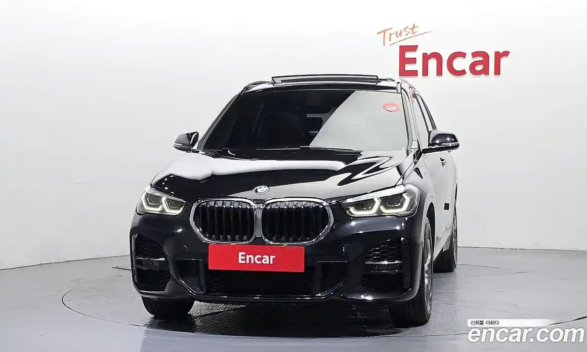 BMW X1 2021 2.0 гидро, фото 3