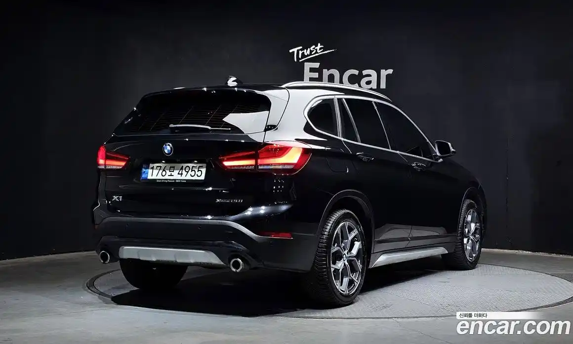 BMW X1 2021 2.0 гидро, фото 2