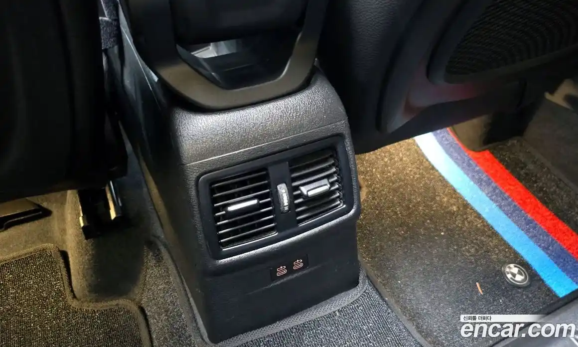 BMW X1 2021 2.0 гидро, фото 26