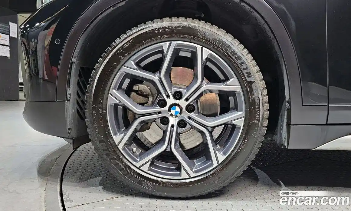 BMW X1 2021 2.0 гидро, фото 5