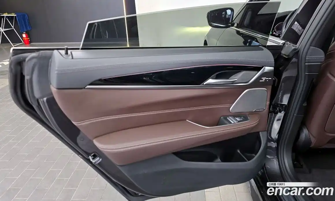 BMW 6-Series 2023 3.0 гидро, фото 15