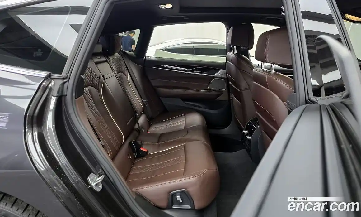 BMW 6-Series 2023 3.0 гидро, фото 17