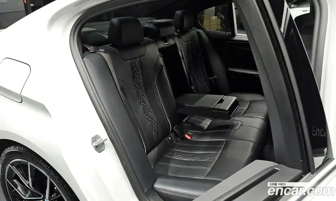 BMW 5-Series 2022 2.0 гидро, фото 17