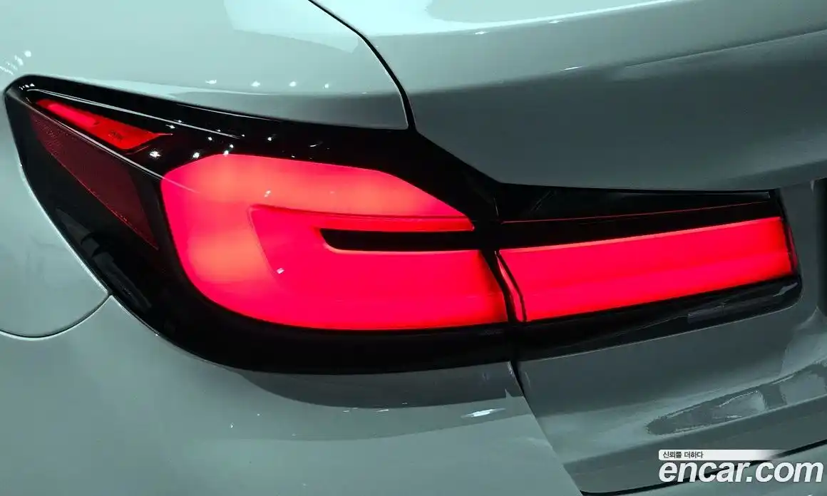 BMW 5-Series 2022 2.0 гидро, фото 9