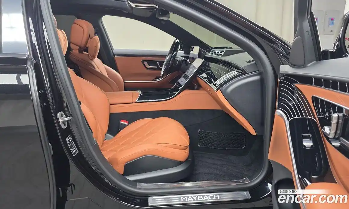 Mercedes-Benz S-Class 2024 4.0 гидро, фото 17