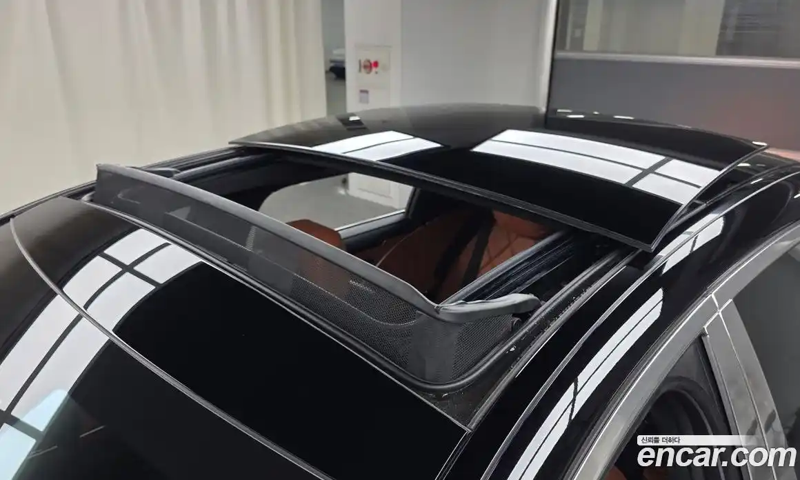 Mercedes-Benz S-Class 2024 4.0 гидро, фото 25