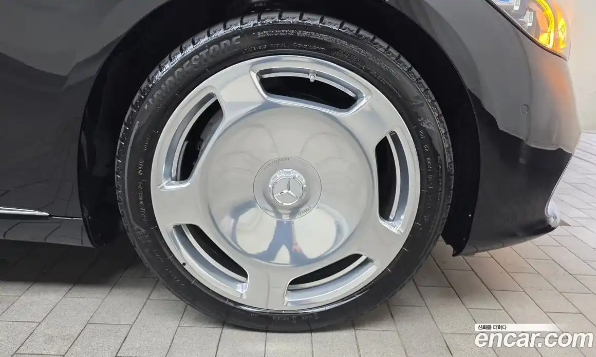 Mercedes-Benz S-Class 2024 4.0 гидро, фото 7