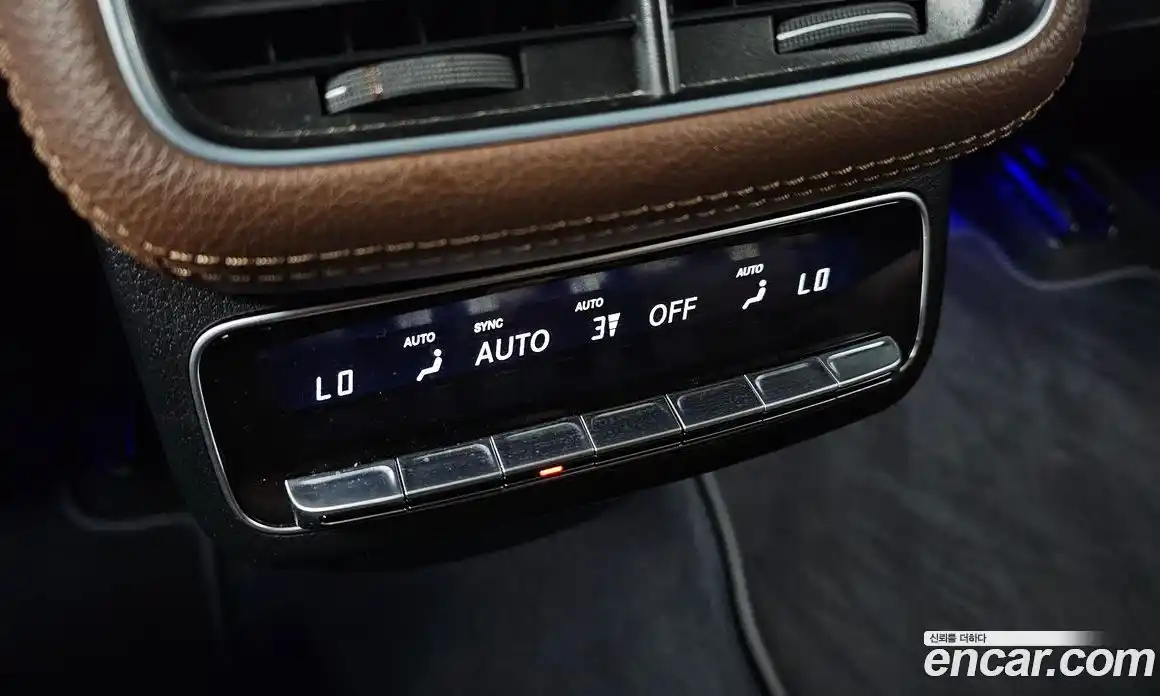 Mercedes-Benz GLS-Class 2024 3.0 гидро, фото 37