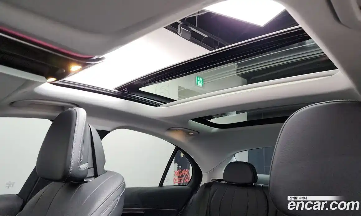 Mercedes-Benz E-Class 2024 2.0 гидро, фото 22