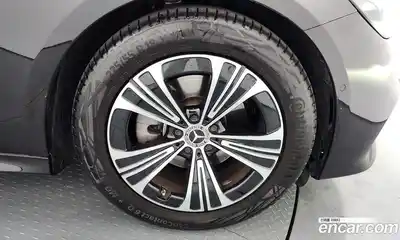 Mercedes-Benz E-Class 2024 2.0 гидро, миниатюра 7