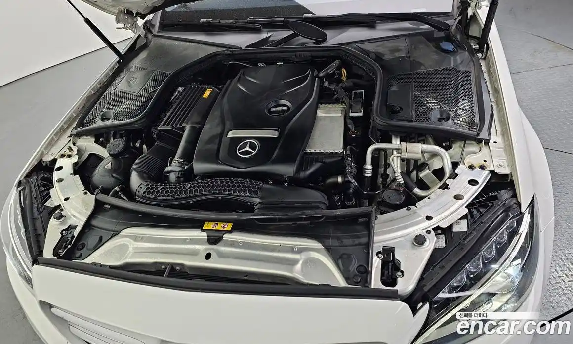 Mercedes-Benz C-Class 2017 2.0 гидро, фото 6