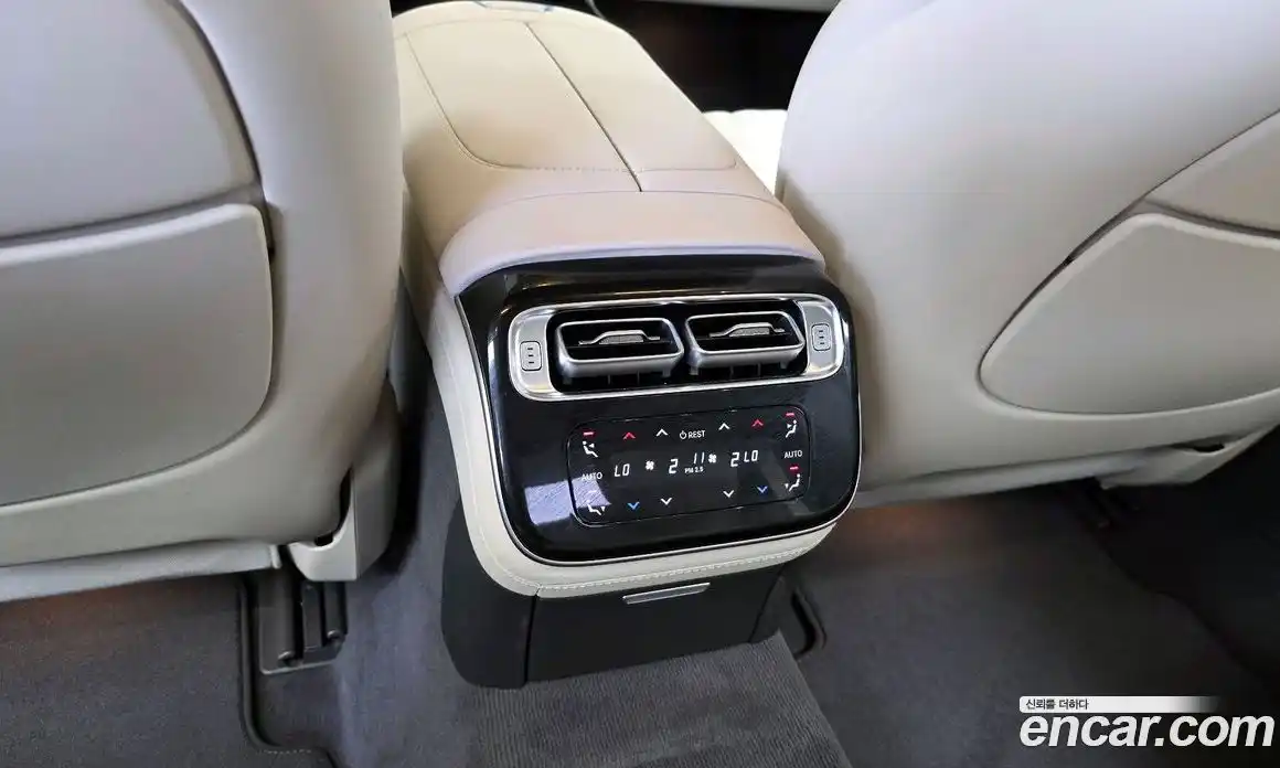 Mercedes-Benz S-Class 2023 3.0 гидро, фото 37