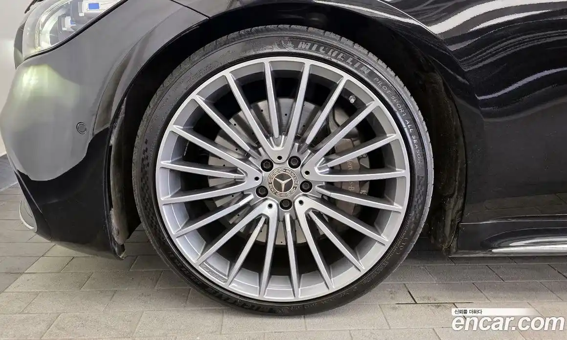 Mercedes-Benz S-Class 2023 3.0 гидро, фото 5