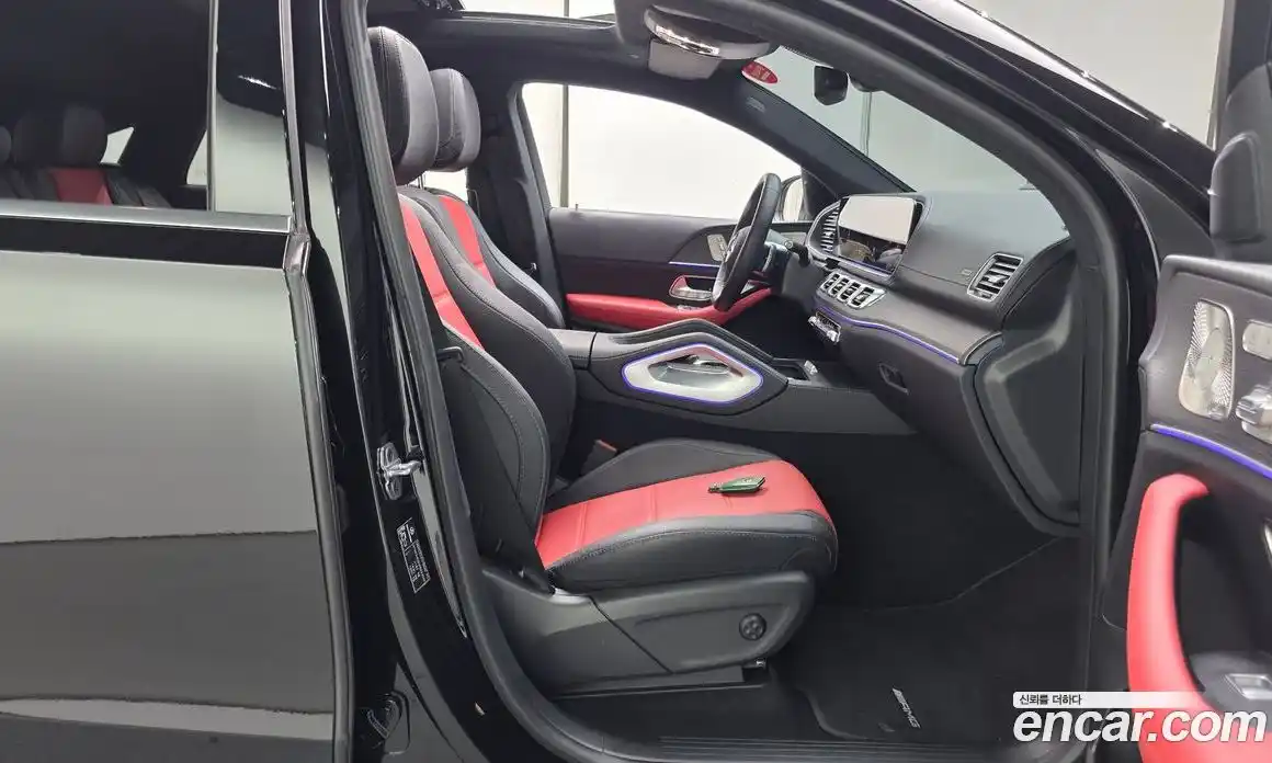 Mercedes-Benz GLE-Class 2024 2.0 гидро, фото 17