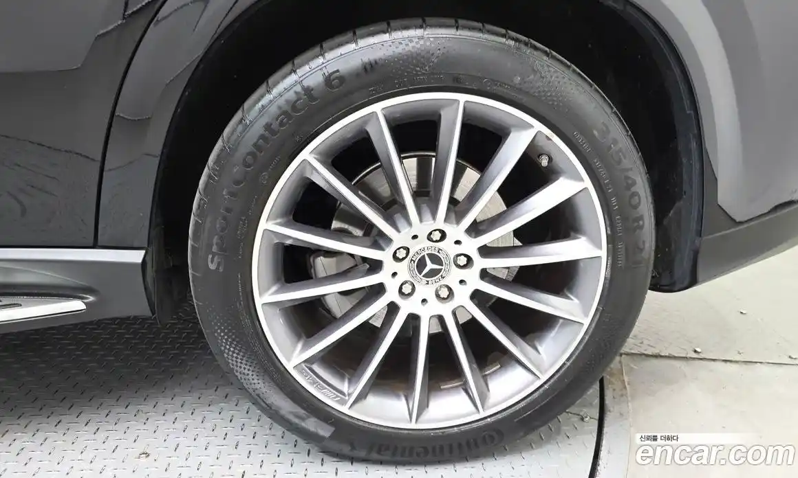 Mercedes-Benz GLE-Class 2024 2.0 гидро, фото 7