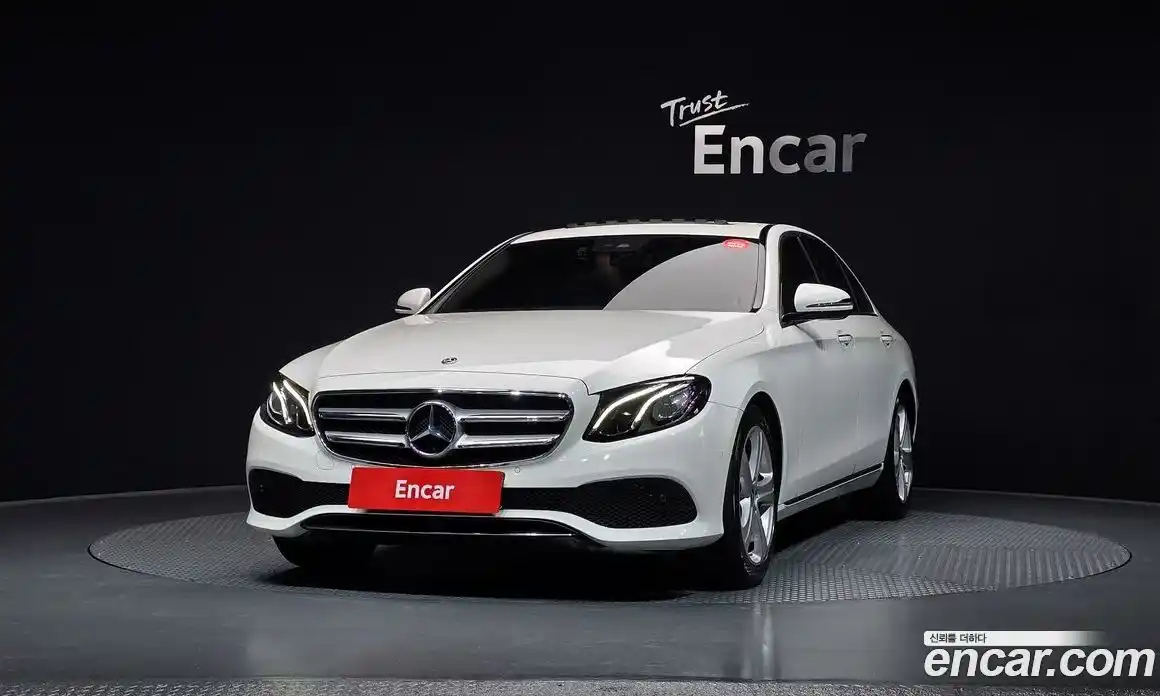 Mercedes-Benz E-Class 2018 2.0 гидро, фото 3