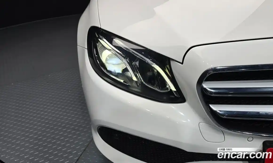 Mercedes-Benz E-Class 2018 2.0 гидро, фото 8