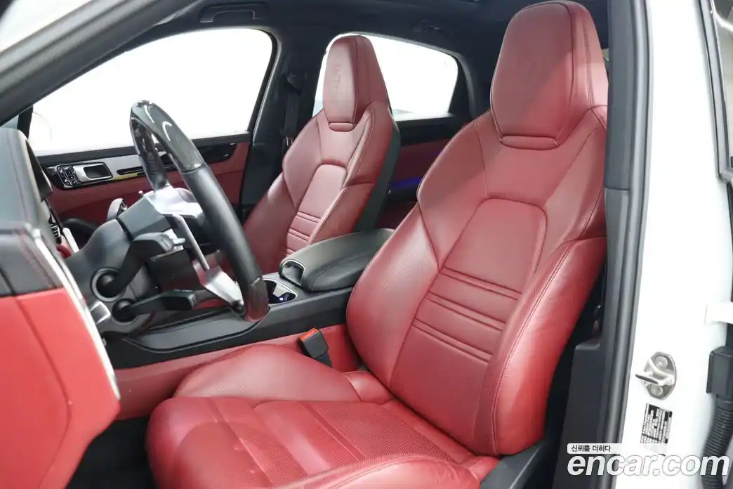Porsche Cayenne 2020 3.0 автомат (гидро), фото 8