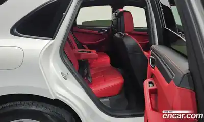 Porsche Macan 2021 2.0 автомат (гидро), миниатюра 12