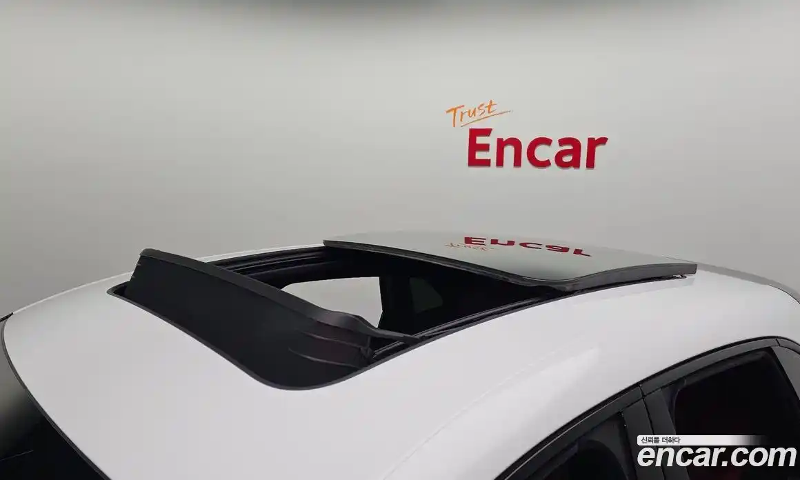 Porsche Macan 2021 2.0 автомат (гидро), фото 19