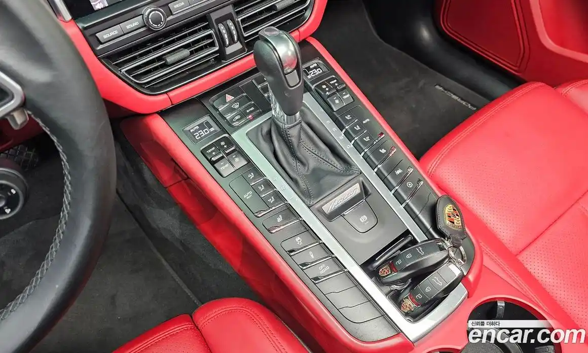 Porsche Macan 2021 2.0 автомат (гидро), фото 9
