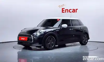 Mini Cooper, 2022, 76 101 км