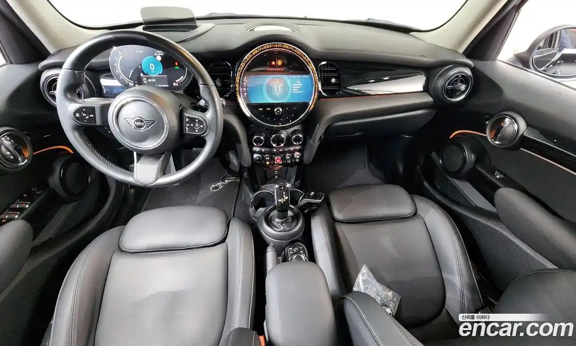Mini Cooper 2022 1.5 автомат (гидро), фото 10