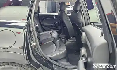 Mini Cooper 2015 1.5 автомат (гидро), миниатюра 11