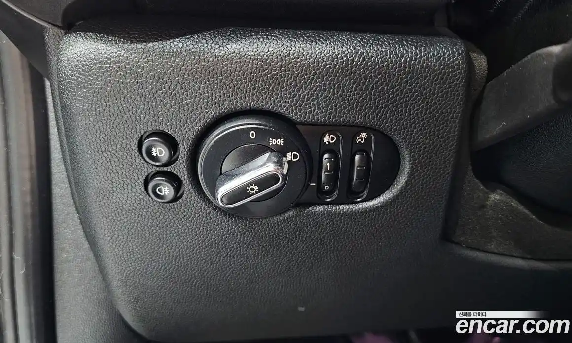 Mini Cooper 2015 1.5 автомат (гидро), фото 17