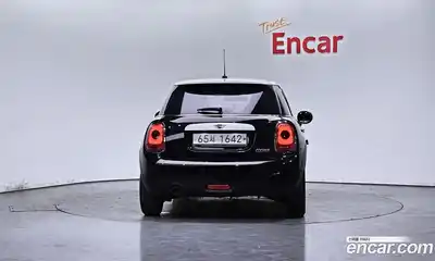 Mini Cooper 2015 1.5 автомат (гидро), миниатюра 4