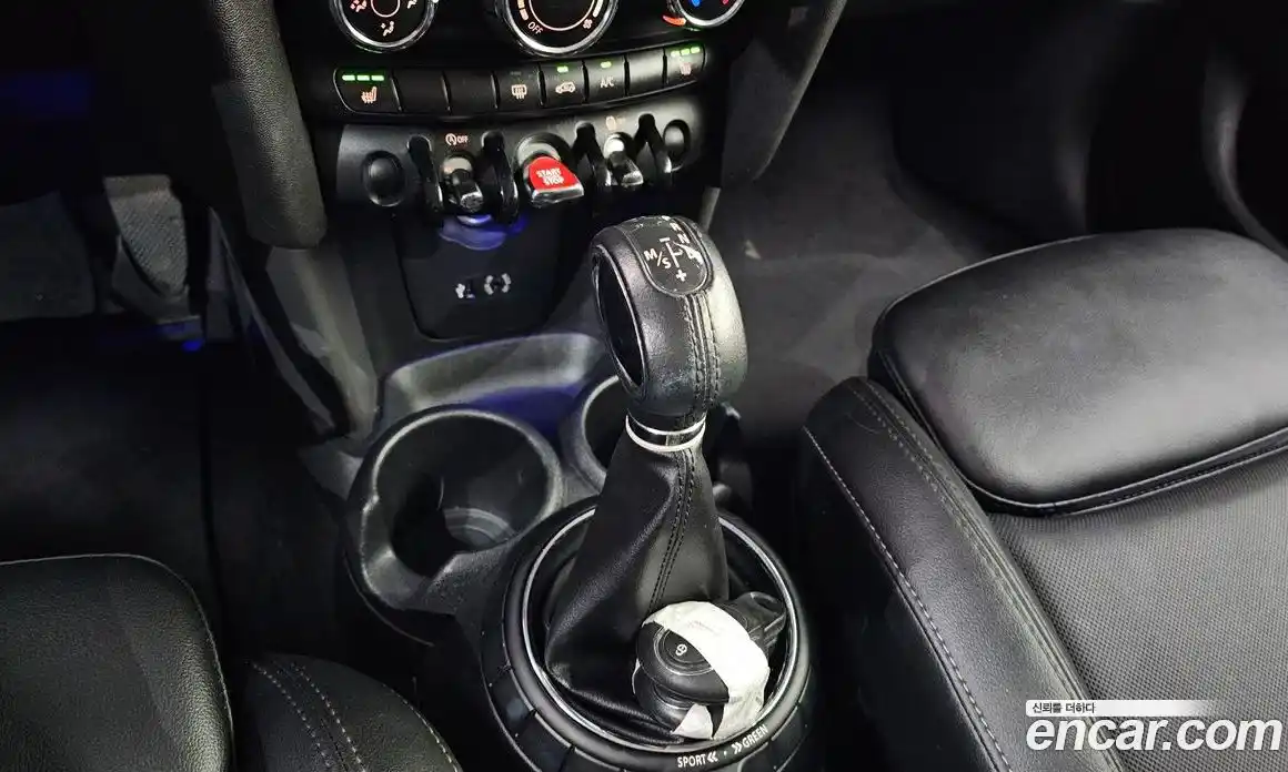 Mini Cooper 2015 1.5 автомат (гидро), фото 9